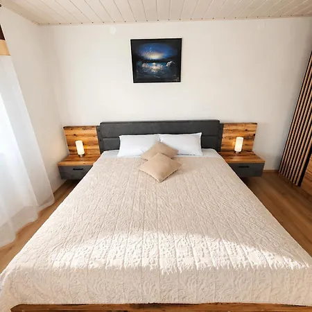 Prázdninový dům Adria Stone House *