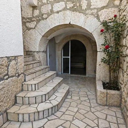Adria Stone House Grižane